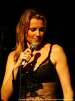 Lucy Lawless London 2008 concert